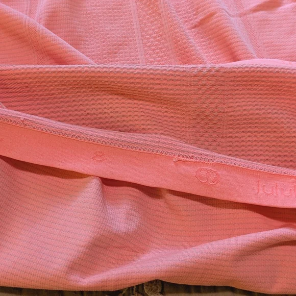 LOW START Lululemon Bundle Swiftly Racerback Tank and Black Crops Sz 8 - Picture 5 of 11